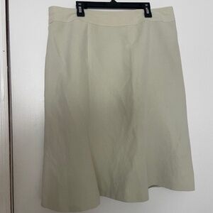 Jones Wear pale green, silk & linen blend skirt, size 14